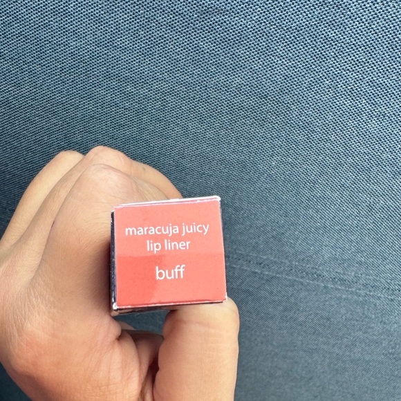 TARTE Maracuja Juicy Lip Liner - Picture 5 of 5